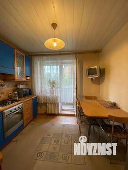 Фото квартиры на продажу (4)