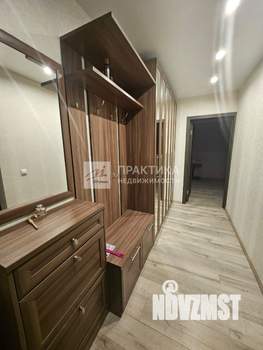 2-к квартира, вторичка, 58м2, 9/17 этаж