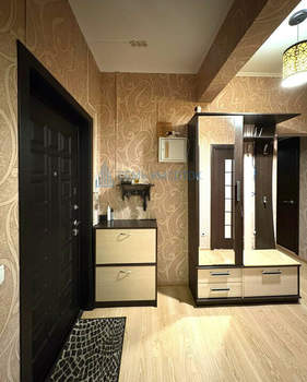2-к квартира, вторичка, 56м2, 15/18 этаж
