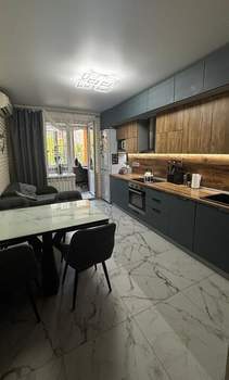 2-к квартира, вторичка, 67м2, 3/17 этаж