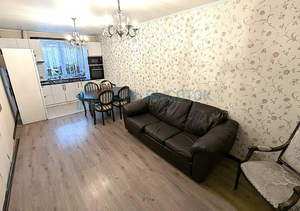 3-к квартира, вторичка, 82м2, 1/6 этаж