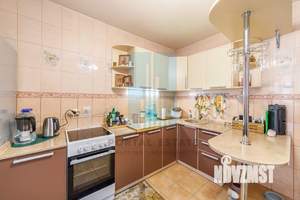 2-к квартира, вторичка, 74м2, 2/17 этаж