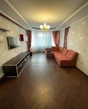 2-к квартира, вторичка, 63м2, 6/18 этаж