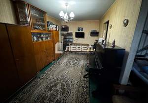 4-к квартира, вторичка, 61м2, 3/5 этаж