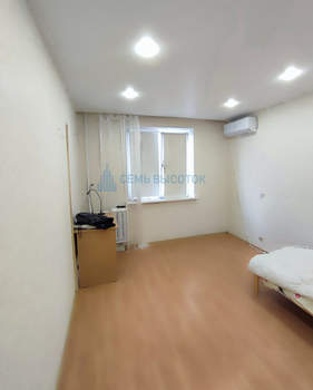 2-к квартира, вторичка, 50м2, 8/9 этаж