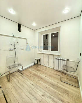 2-к квартира, вторичка, 45м2, 1/5 этаж