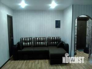 2-к квартира, вторичка, 42м2, 1/5 этаж