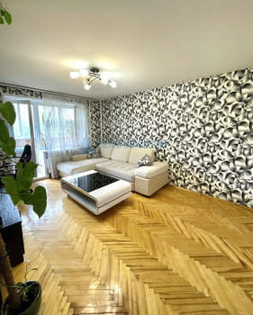 3-к квартира, вторичка, 61м2, 4/9 этаж