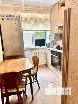 3-к квартира, вторичка, 56м2, 3/9 этаж