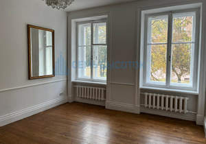 3-к квартира, вторичка, 73м2, 2/4 этаж