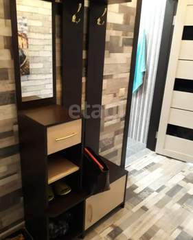 2-к квартира, вторичка, 63м2, 5/5 этаж