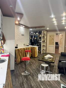 3-к квартира, вторичка, 100м2, 9/17 этаж