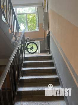 2-к квартира, вторичка, 42м2, 3/5 этаж