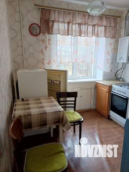 2-к квартира, вторичка, 40м2, 4/4 этаж