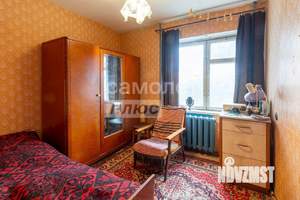 4-к квартира, вторичка, 58м2, 1/5 этаж
