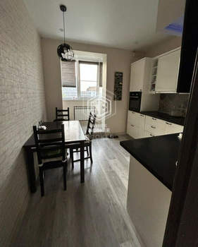 3-к квартира, вторичка, 70м2, 3/18 этаж