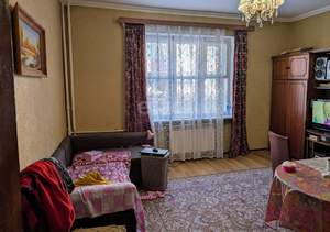 3-к квартира, вторичка, 73м2, 1/4 этаж