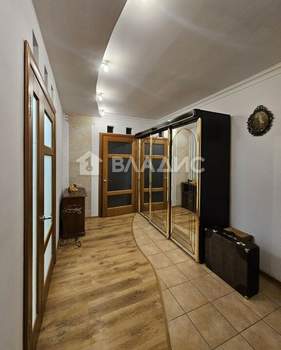 2-к квартира, вторичка, 68м2, 4/9 этаж