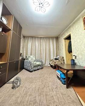 4-к квартира, вторичка, 60м2, 1/5 этаж
