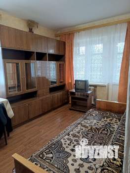 2-к квартира, вторичка, 40м2, 4/4 этаж