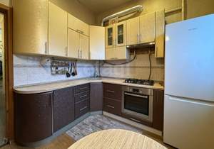 2-к квартира, вторичка, 63м2, 1/2 этаж