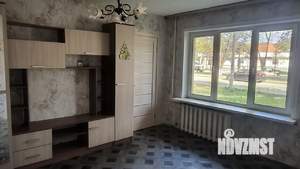 2-к квартира, вторичка, 37м2, 1/5 этаж
