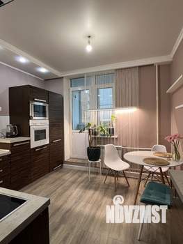 2-к квартира, вторичка, 57м2, 9/17 этаж