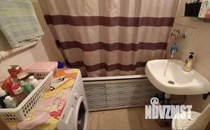 2-к квартира, вторичка, 57м2, 9/17 этаж