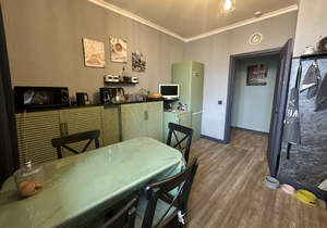 4-к квартира, вторичка, 100м2, 13/16 этаж