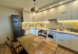 3-к квартира, вторичка, 75м2, 2/10 этаж