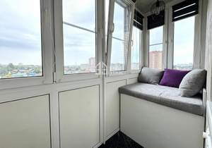3-к квартира, вторичка, 71м2, 9/17 этаж