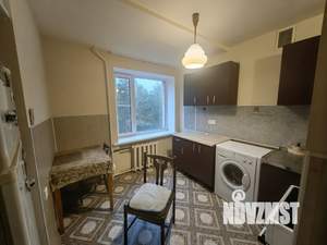 2-к квартира, вторичка, 52м2, 8/15 этаж