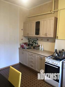2-к квартира, вторичка, 63м2, 2/4 этаж