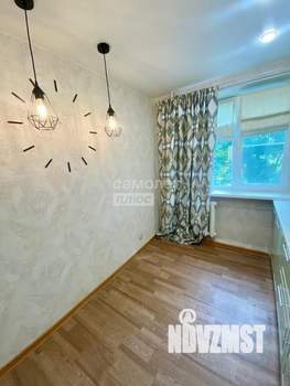 4-к квартира, вторичка, 61м2, 3/5 этаж