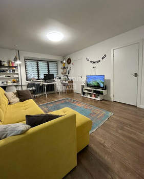 2-к квартира, вторичка, 45м2, 1/5 этаж