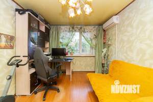 2-к квартира, вторичка, 48м2, 1/9 этаж