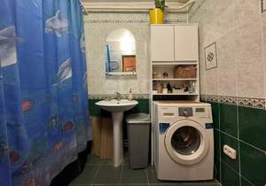2-к квартира, вторичка, 63м2, 1/2 этаж