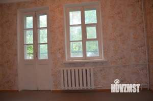 3-к квартира, вторичка, 57м2, 2/2 этаж