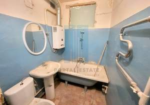 2-к квартира, вторичка, 43м2, 2/4 этаж
