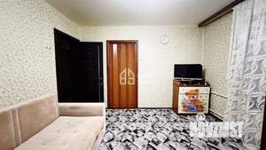 4-к квартира, вторичка, 63м2, 2/2 этаж