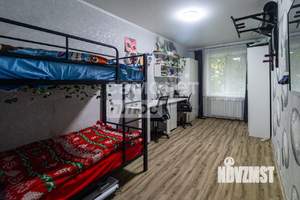 3-к квартира, вторичка, 58м2, 1/5 этаж