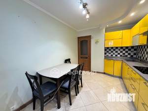 2-к квартира, вторичка, 55м2, 2/14 этаж