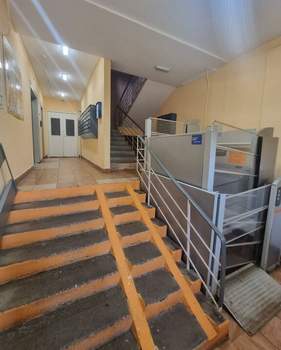 3-к квартира, вторичка, 75м2, 1/17 этаж