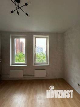 3-к квартира, вторичка, 70м2, 3/18 этаж