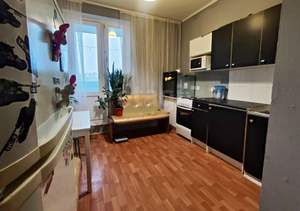 2-к квартира, вторичка, 58м2, 15/17 этаж