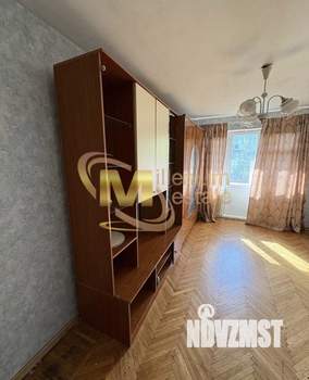 3-к квартира, вторичка, 59м2, 3/5 этаж