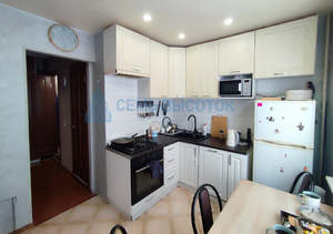 2-к квартира, вторичка, 50м2, 8/9 этаж