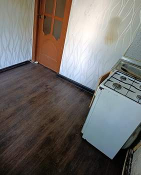 2-к квартира, вторичка, 30м2, 1/4 этаж