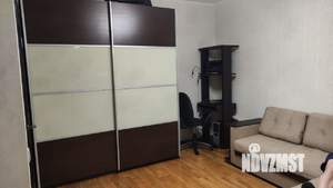 1-к квартира, вторичка, 32м2, 11/18 этаж