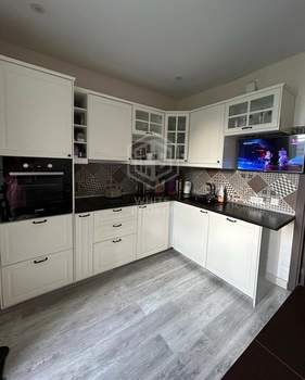 3-к квартира, вторичка, 70м2, 3/18 этаж